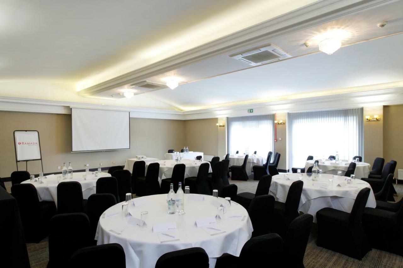 Ramada Solihull, Birmingham Esterno foto