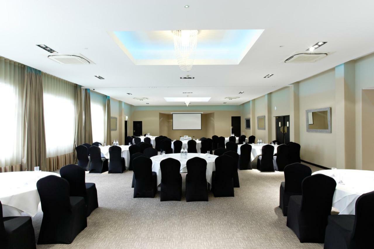 Ramada Solihull, Birmingham Esterno foto